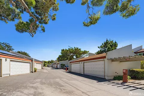 Exterior - 5009 Palmetto Ave #27, Pacifica, CA 94044 photo 3 of 5