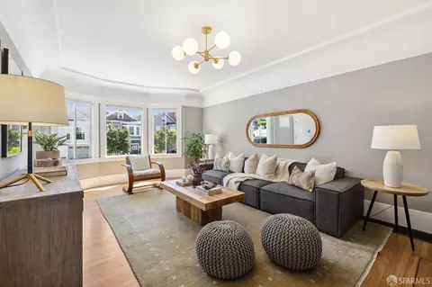 Living - 644 Lisbon St, San Francisco, CA 94112 photo 5 of 5