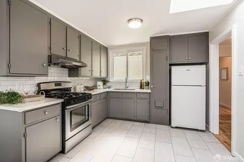 1646 41st Ave, San Francisco, CA 94122 photo 10