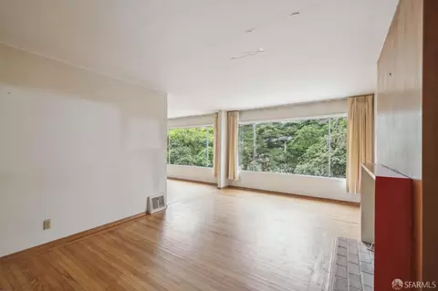 381 Dellbrook Ave, San Francisco, CA 94131 photo 3