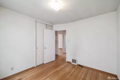 381 Dellbrook Ave, San Francisco, CA 94131 photo 16