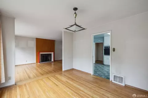 381 Dellbrook Ave, San Francisco, CA 94131 photo 9