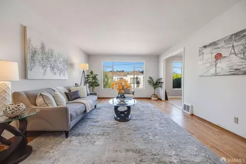 217 Sweeny St, San Francisco, CA 94134 photo 6