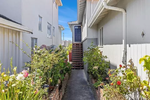270 Stonecrest Dr, San Francisco, CA 94132 photo 2