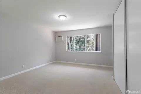Bedroom - 2084 Ascot Dr, Moraga, CA 94556 photo 4 of 12