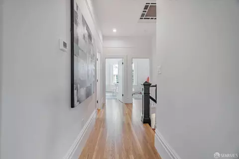 Entry Way - 137 6th Ave, San Francisco, CA 94118 photo 12 of 14
