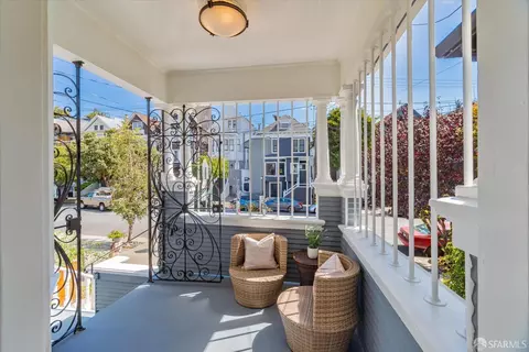 Exterior - 137 6th Ave, San Francisco, CA 94118 photo 4 of 14