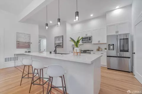 Kitchen - 137 6th Ave, San Francisco, CA 94118 photo 1 of 6