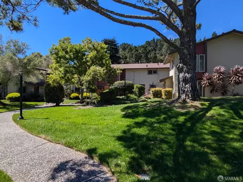 1129 Oddstad Blvd, Pacifica, CA 94044