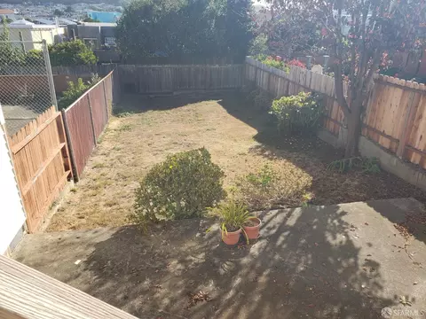 137 Curtis St, San Francisco, CA 94112 photo 7