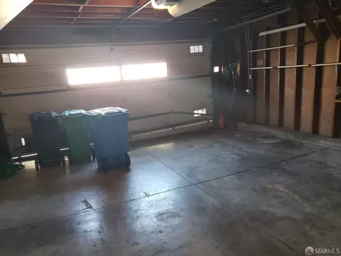137 Curtis St, San Francisco, CA 94112 photo 9