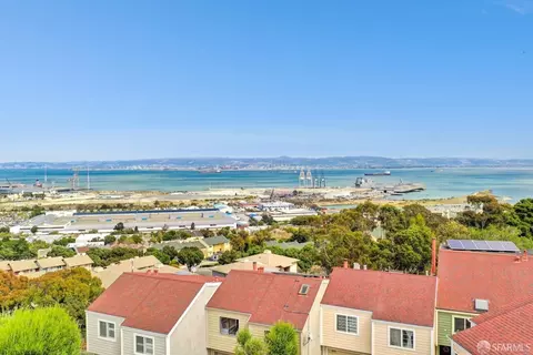 View/Area - 6 Hillview Ct, San Francisco, CA 94124 photo 7 of 12