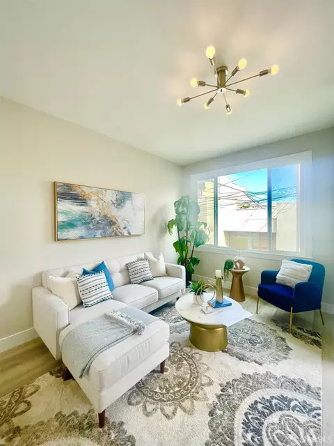 37 Ruth St, San Francisco, CA 94112 photo 4