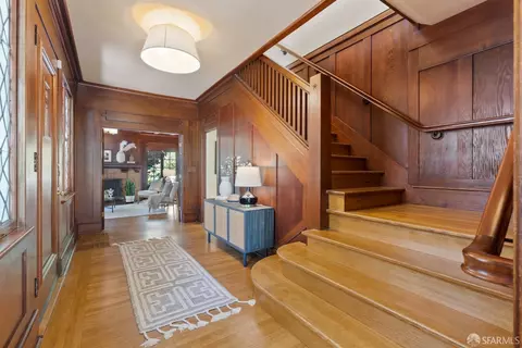 Entry Way - 2728 Claremont Blvd, Berkeley, CA 94705 photo 2 of 10
