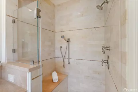 Bath - 2728 Claremont Blvd, Berkeley, CA 94705 photo 3 of 5