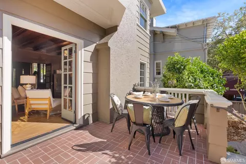 Exterior - 2728 Claremont Blvd, Berkeley, CA 94705 photo 6 of 8