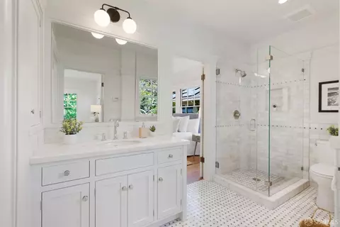Bath - 2728 Claremont Blvd, Berkeley, CA 94705 photo 5 of 5