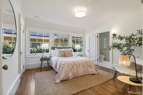 Bedroom - 2728 Claremont Blvd, Berkeley, CA 94705 photo 5 of 6