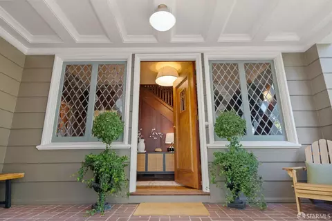 Entry Way - 2728 Claremont Blvd, Berkeley, CA 94705 photo 1 of 10