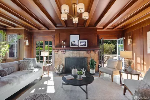 Living - 2728 Claremont Blvd, Berkeley, CA 94705 photo 1 of 2