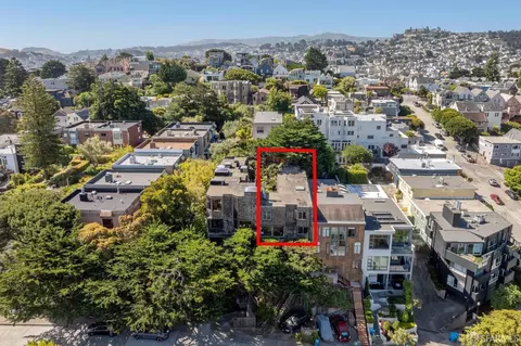 View/Area - 4071 20th St, San Francisco, CA 94114 photo 2 of 12