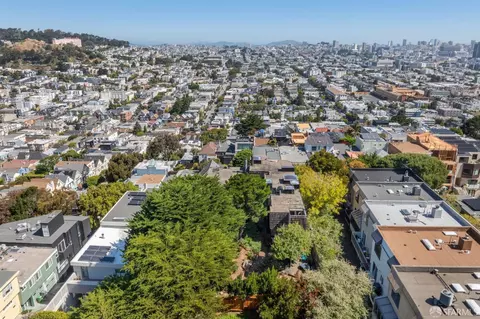 View/Area - 4071 20th St, San Francisco, CA 94114 photo 9 of 12