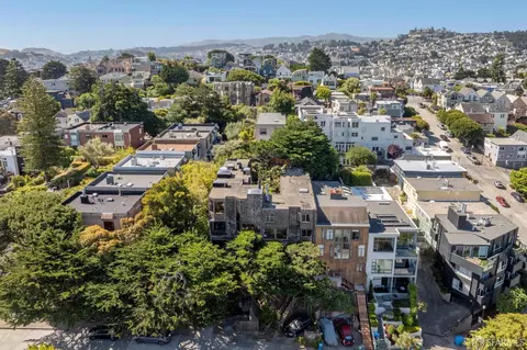 View/Area - 4071 20th St, San Francisco, CA 94114 photo 1 of 12