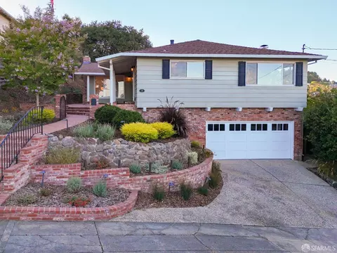10 Granite Ct, San Carlos, CA 94070