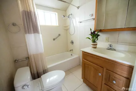 Bath - 355 11th Ave, San Francisco, CA 94118 photo 2 of 4