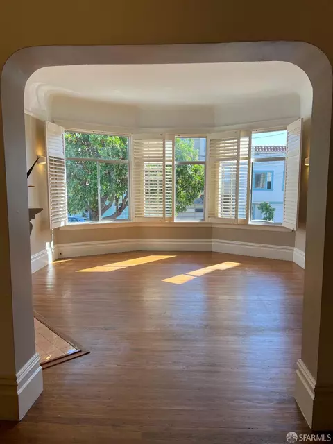 Living - 355 11th Ave, San Francisco, CA 94118 photo 3 of 6