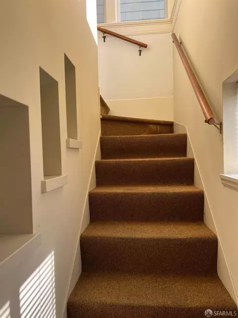 Entry Way - 355 11th Ave, San Francisco, CA 94118 photo 3 of 7
