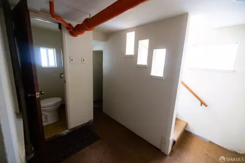 Entry Way - 355 11th Ave, San Francisco, CA 94118 photo 4 of 7