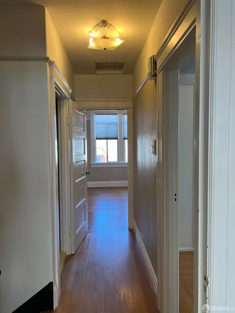 Entry Way - 355 11th Ave, San Francisco, CA 94118 photo 5 of 7
