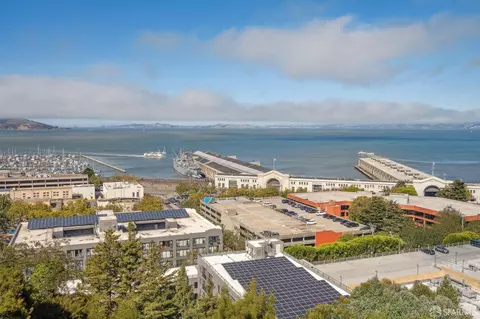 View/Area - 245 Chestnut St, San Francisco, CA 94133 photo 7 of 10