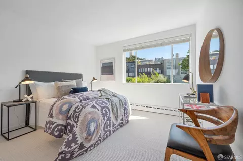 Bedroom - 245 Chestnut St, San Francisco, CA 94133 photo 4 of 5