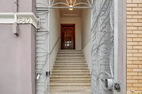 Entry Way - 842 35th Ave, San Francisco, CA 94121 photo 10 of 10