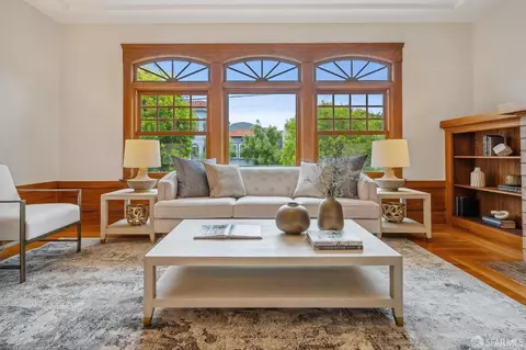 Living - 842 35th Ave, San Francisco, CA 94121 photo 4 of 10