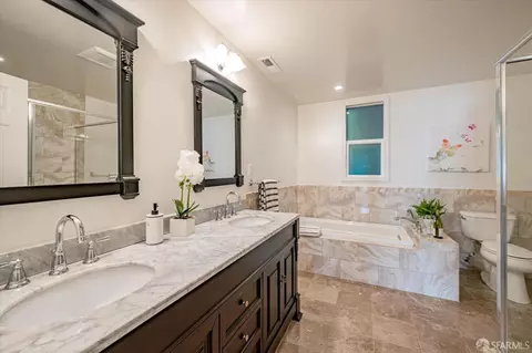 Bath - 1507 35th Ave, San Francisco, CA 94122 photo 3 of 4