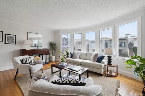 Living - 1427 39th Ave, San Francisco, CA 94122 photo 5 of 7