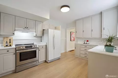 Kitchen - 1427 39th Ave, San Francisco, CA 94122 photo 1 of 5