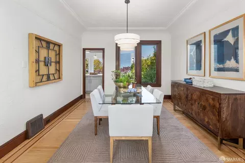 Dining - 74 Havelock St, San Francisco, CA 94112 photo 1 of 4