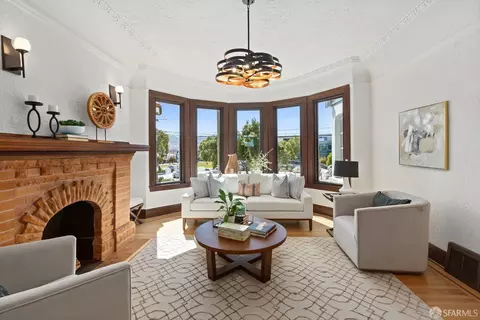 Living - 74 Havelock St, San Francisco, CA 94112 photo 2 of 4