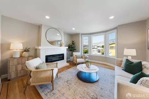 737 Paris St, San Francisco, CA 94112