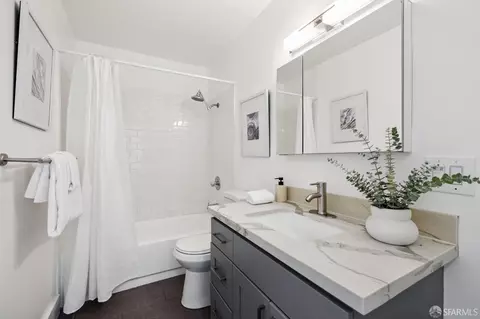 Bath - 42 Sharon St, San Francisco, CA 94114 photo 1 of 1
