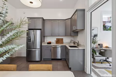Kitchen - 42 Sharon St, San Francisco, CA 94114 photo 2 of 3