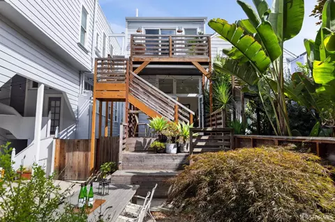 Exterior - 42 Sharon St, San Francisco, CA 94114 photo 8 of 9