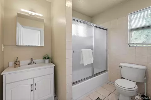 Bath - 320 Peralta St, Oakland, CA 94607 photo 1 of 4