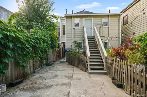 Exterior - 320 Peralta St, Oakland, CA 94607 photo 6 of 10