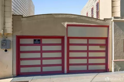 Exterior - 1365 Shafter Ave, San Francisco, CA 94124 photo 6 of 13