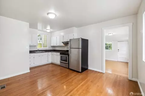 320 Bartlett St, San Francisco, CA 94110 photo 23
